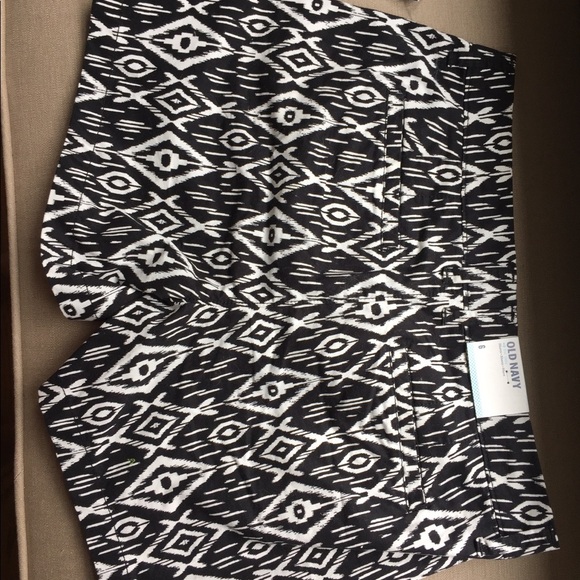 Black White Cotton Ikat Print Shorts NEW - Picture 8 of 8